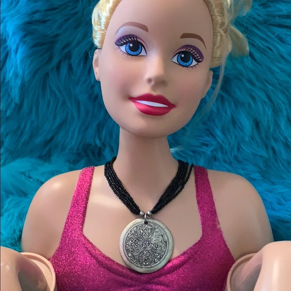 Charlotte Russe beaded necklace w/ silver pendant - Picture 2 of 2